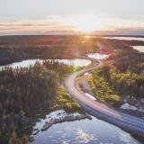 Luftaufnahme des Ingraham Trails im Sonnenuntergang